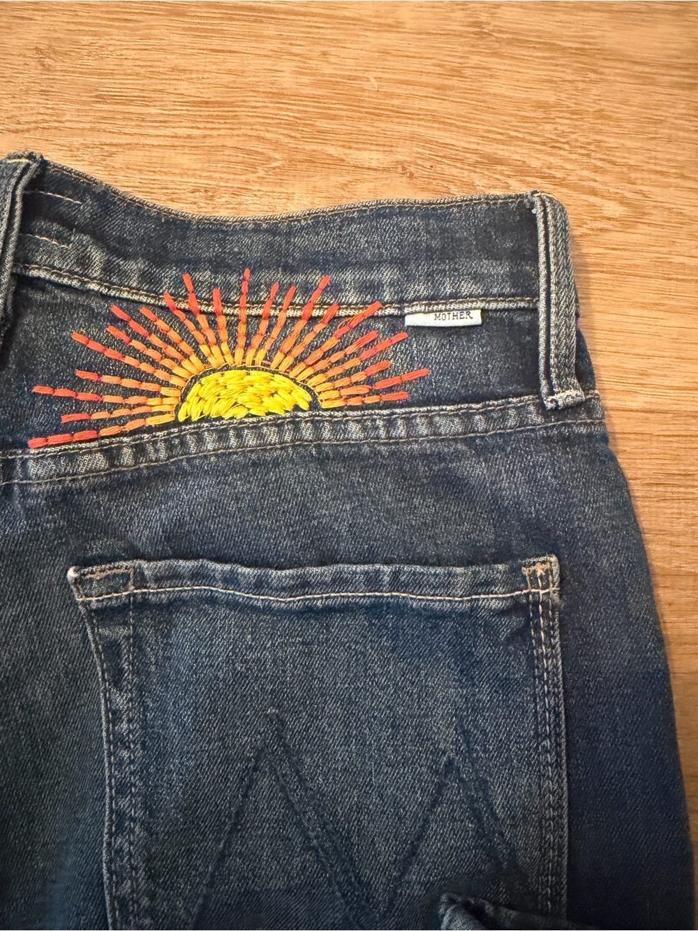 MOTHER The Tomcat Ankle Jeans Size 26 Sun Embroidery Button Fly Straight Leg